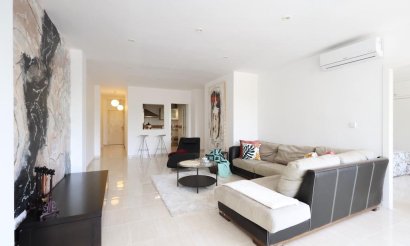 Resale - Apartment / flat - Torrevieja - torrevieja