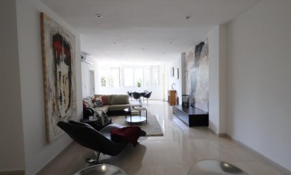 Resale - Apartment / flat - Torrevieja - torrevieja