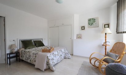 Resale - Apartment / flat - Torrevieja - torrevieja