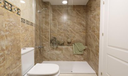 Resale - Apartment / flat - Torrevieja - torrevieja