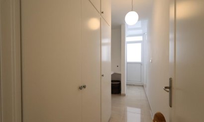 Resale - Apartment / flat - Torrevieja - torrevieja