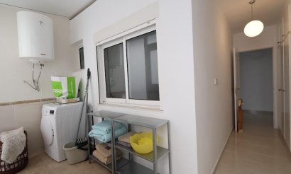 Resale - Apartment / flat - Torrevieja - torrevieja