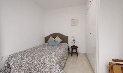 Resale - Apartment / flat - Torrevieja - torrevieja
