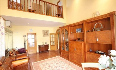 Reventa - Villa - Orihuela Costa - Playa Flamenca