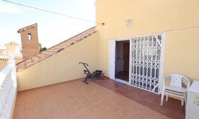 Reventa - Villa - Orihuela Costa - Playa Flamenca