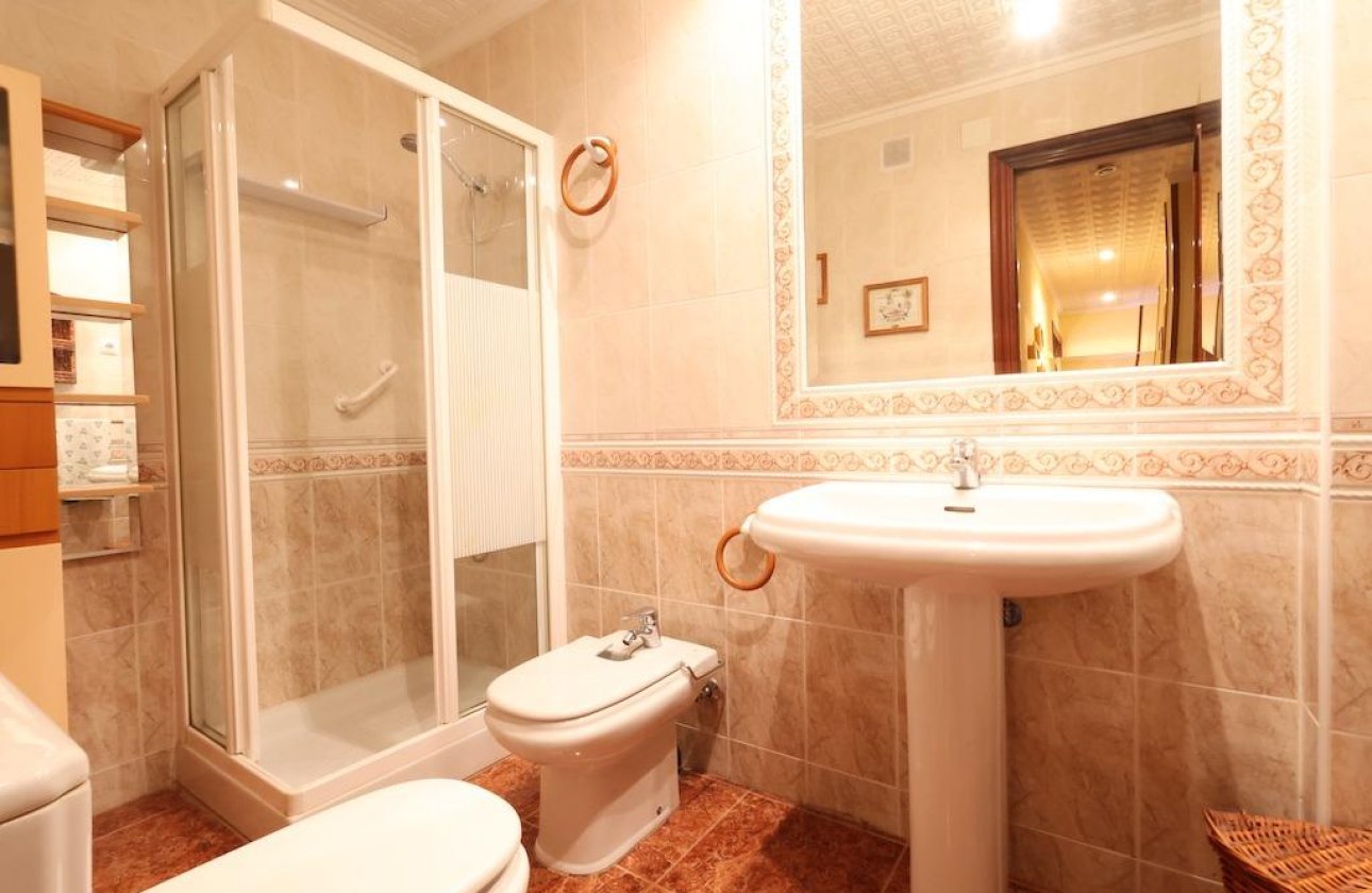 Reventa - Apartamento / piso - Torrevieja - Acequion