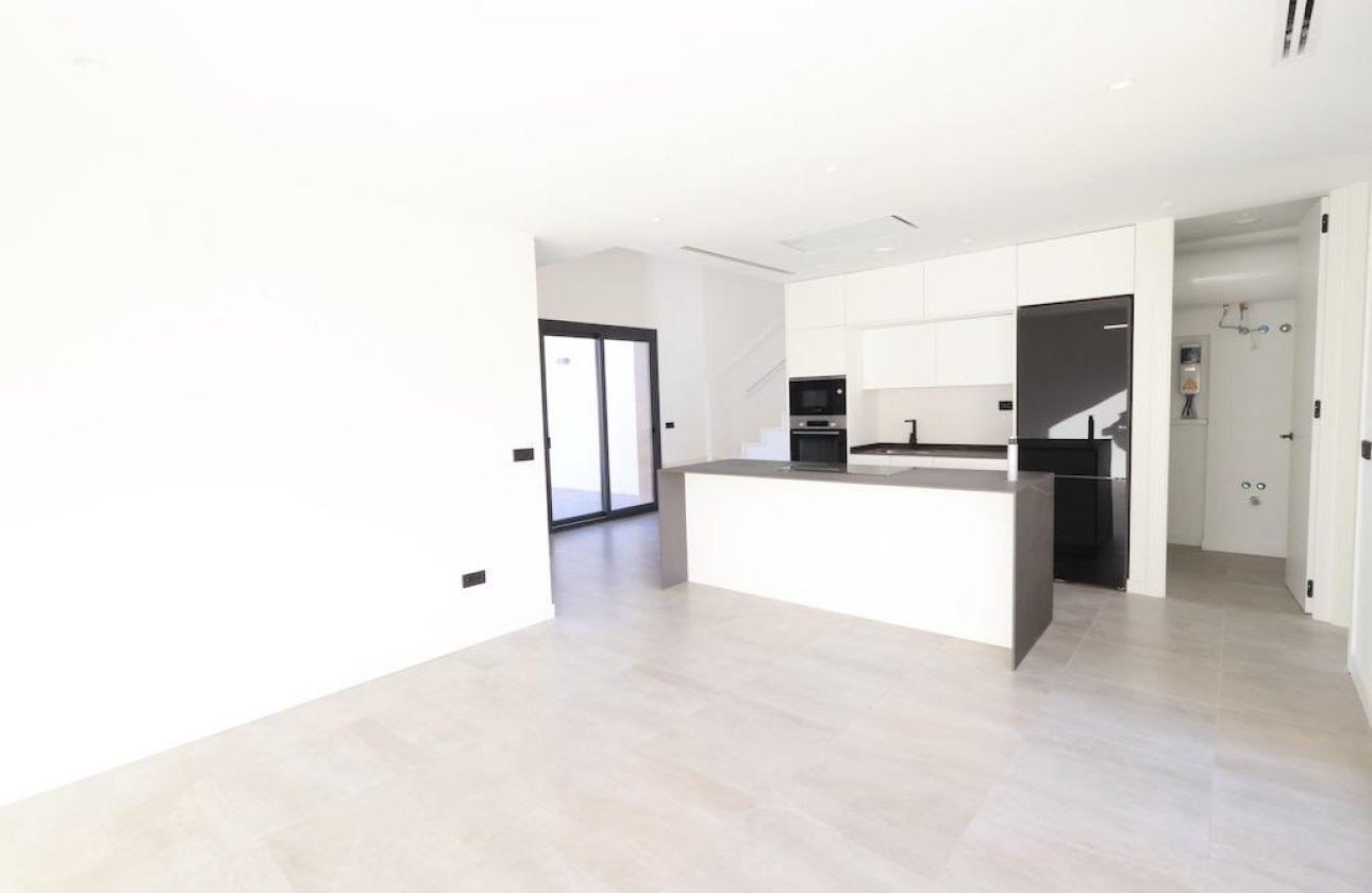 Reventa - Villa - Los Alcazares - Santa Rosalía