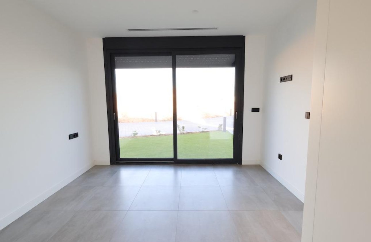 Reventa - Villa - Los Alcazares - Santa Rosalía