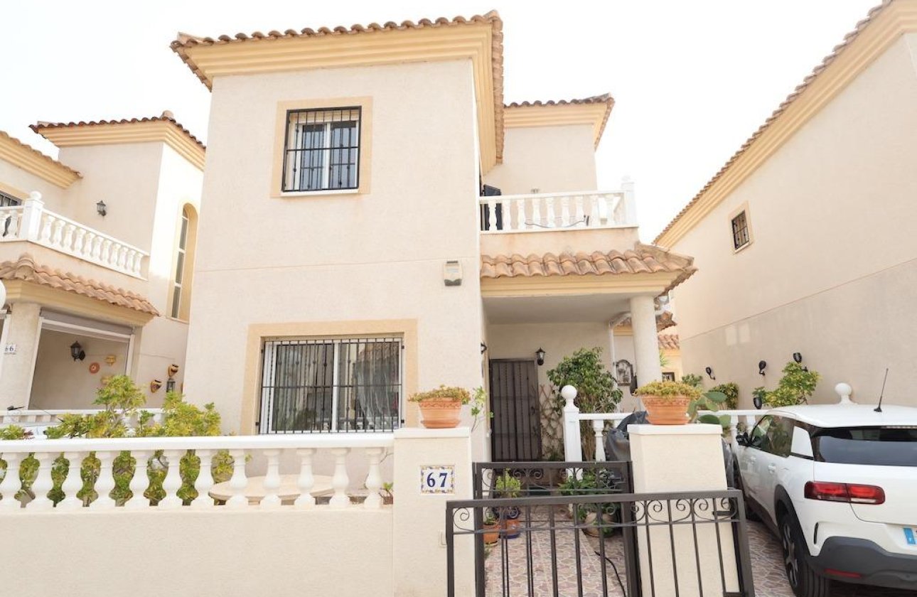 Resale - Villa - Orihuela Costa - Playa Flamenca Norte