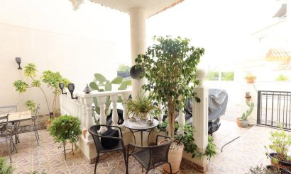 Resale - Villa - Orihuela Costa - Playa Flamenca Norte