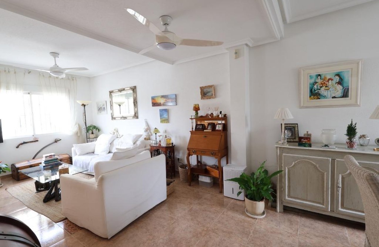 Resale - Villa - Orihuela Costa - Playa Flamenca Norte