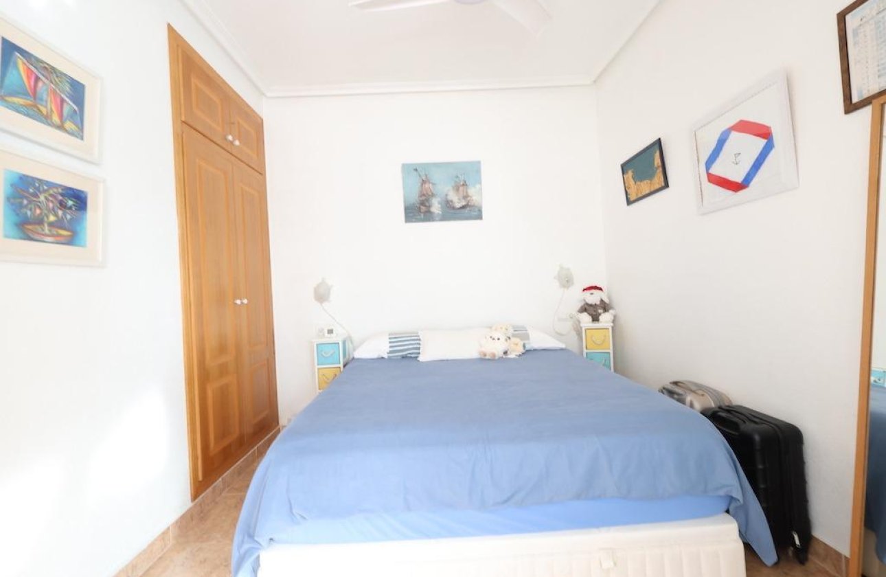 Resale - Villa - Orihuela Costa - Playa Flamenca Norte