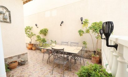 Resale - Villa - Orihuela Costa - Playa Flamenca Norte