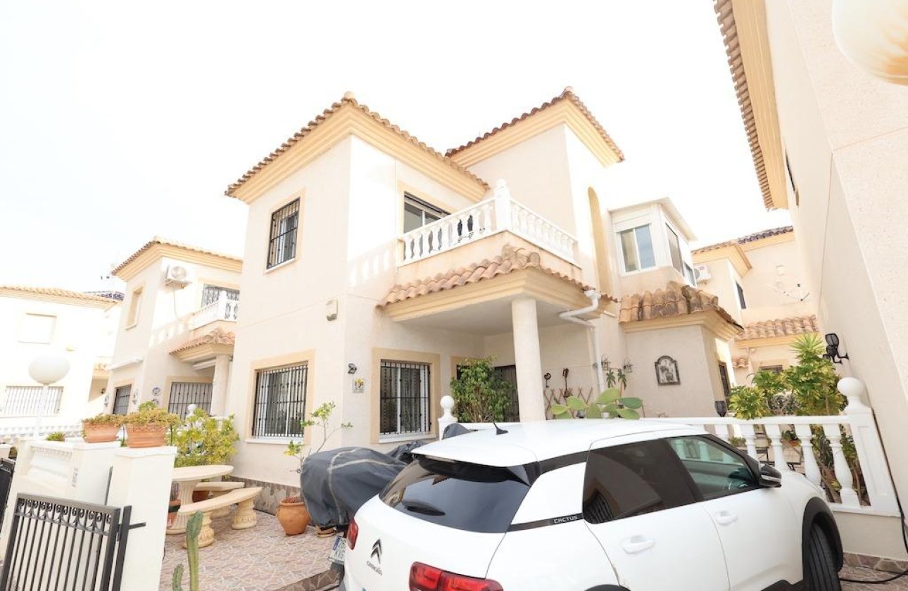 Resale - Villa - Orihuela Costa - Playa Flamenca Norte