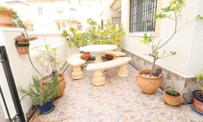 Resale - Villa - Orihuela Costa - Playa Flamenca Norte