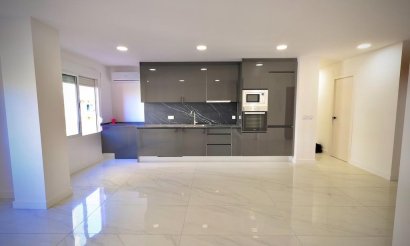 Reventa - Apartamento / piso - Torrevieja - Playa del cura