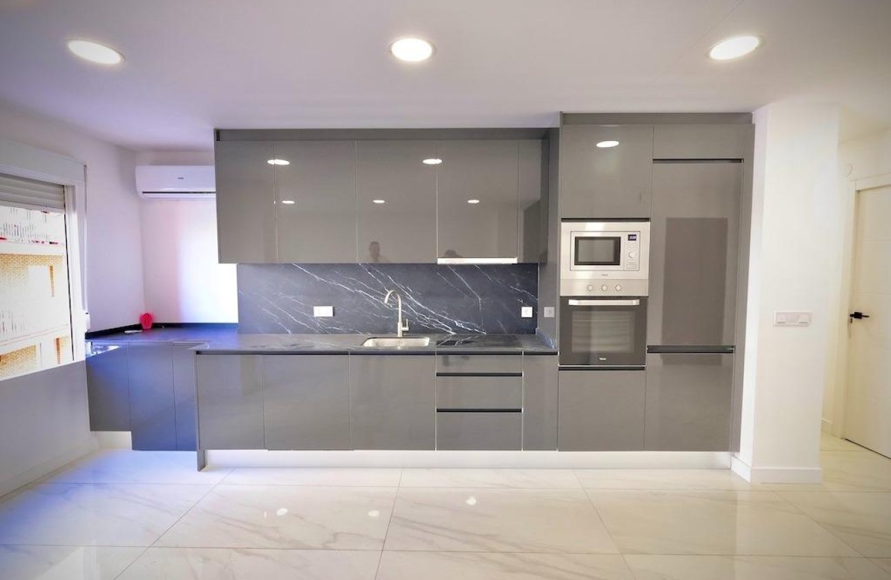 Reventa - Apartamento / piso - Torrevieja - Playa del cura