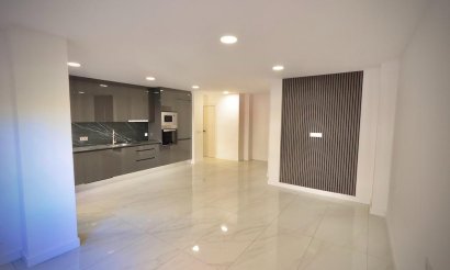 Reventa - Apartamento / piso - Torrevieja - Playa del cura