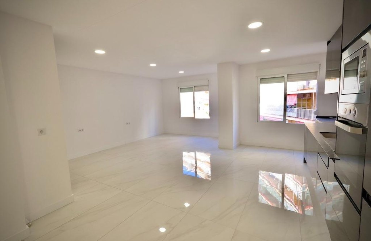 Reventa - Apartamento / piso - Torrevieja - Playa del cura