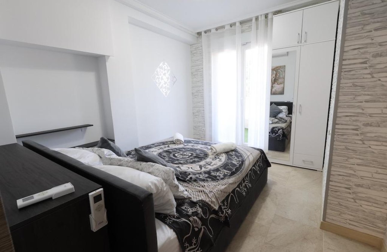 Revente - Appartement - Torrevieja - Acequion