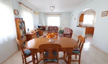 Revente - Villa - Orihuela Costa - Urbanización Perla del Mar