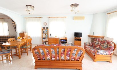Revente - Villa - Orihuela Costa - Urbanización Perla del Mar