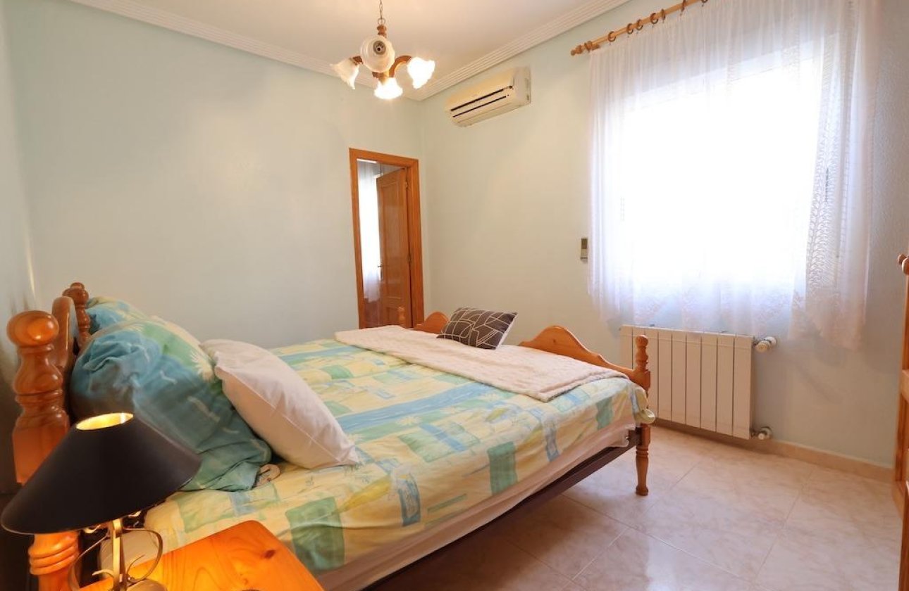 Revente - Villa - Orihuela Costa - Urbanización Perla del Mar