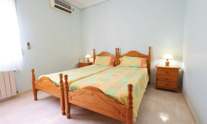 Revente - Villa - Orihuela Costa - Urbanización Perla del Mar