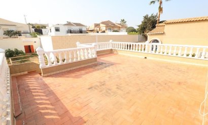 Revente - Villa - Orihuela Costa - Urbanización Perla del Mar