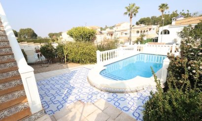 Revente - Villa - Orihuela Costa - Urbanización Perla del Mar