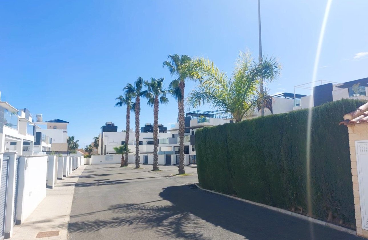 Reventa - Adosado - Pilar de la Horadada - Torre de la Horadada