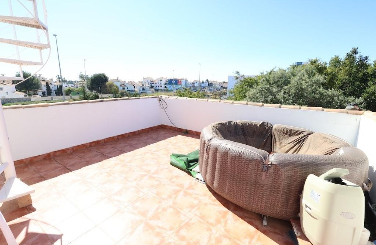 Reventa - Villa - Orihuela Costa - La Zenia