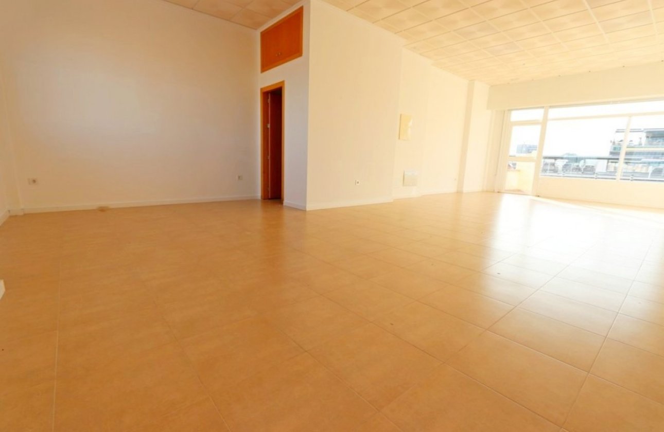 Resale - Commercial - Orihuela Costa - Agua Marina