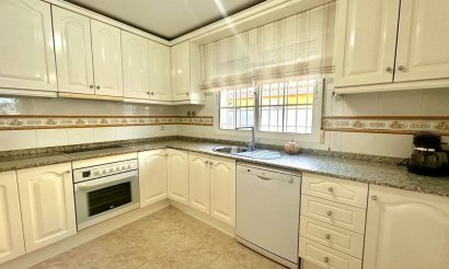 Revente - Villa - Orihuela Costa - Cabo Roig