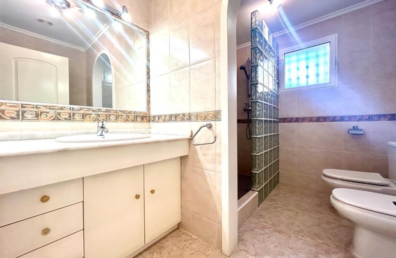 Revente - Villa - Orihuela Costa - Cabo Roig