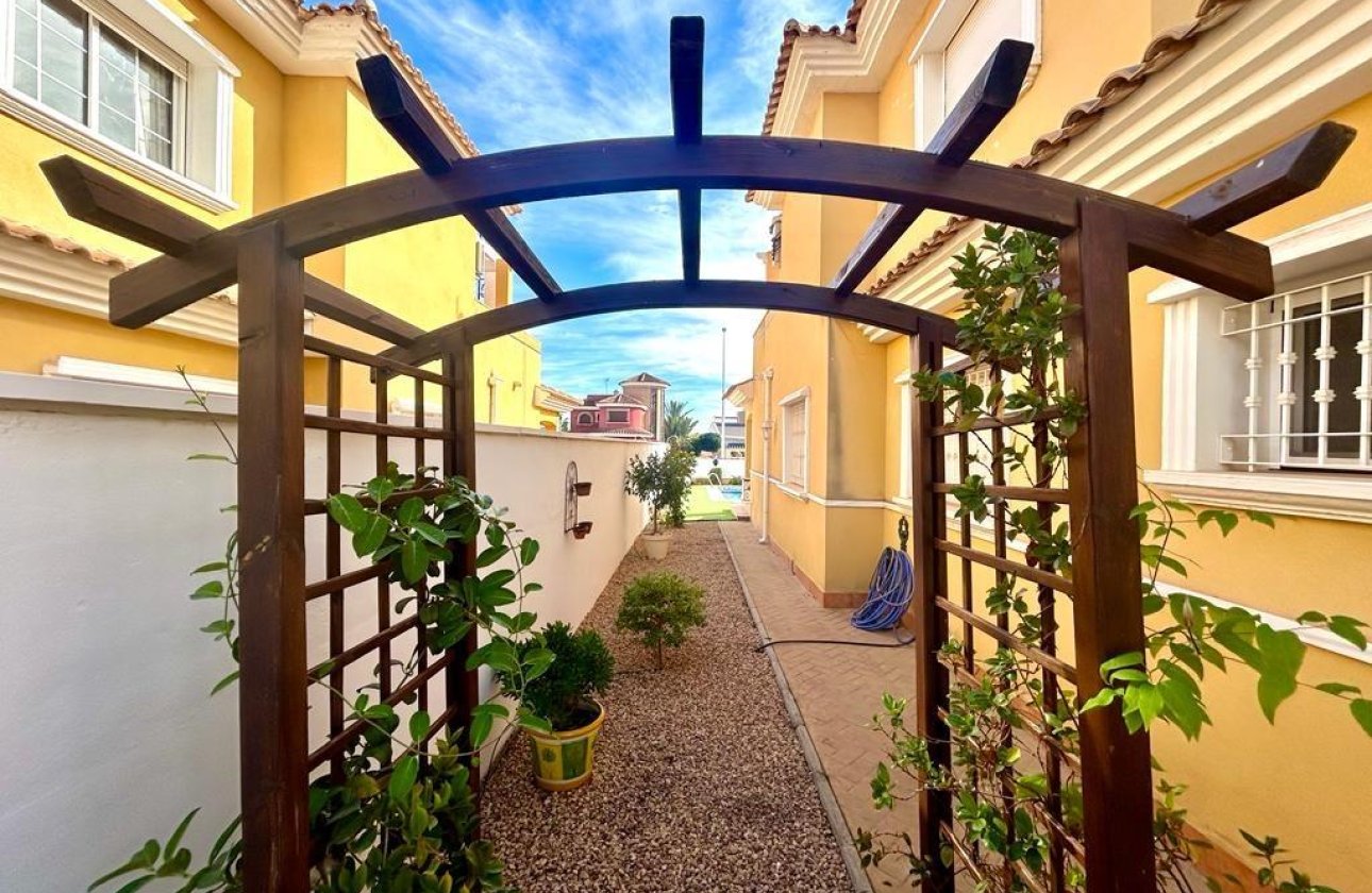Revente - Villa - Orihuela Costa - Cabo Roig