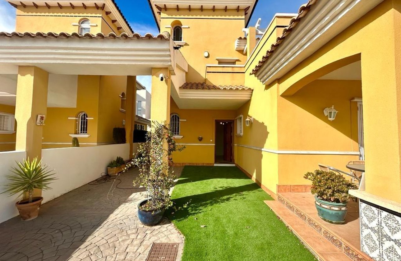 Revente - Villa - Orihuela Costa - Cabo Roig