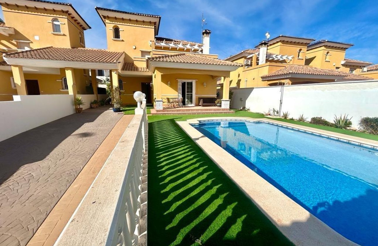 Revente - Villa - Orihuela Costa - Cabo Roig