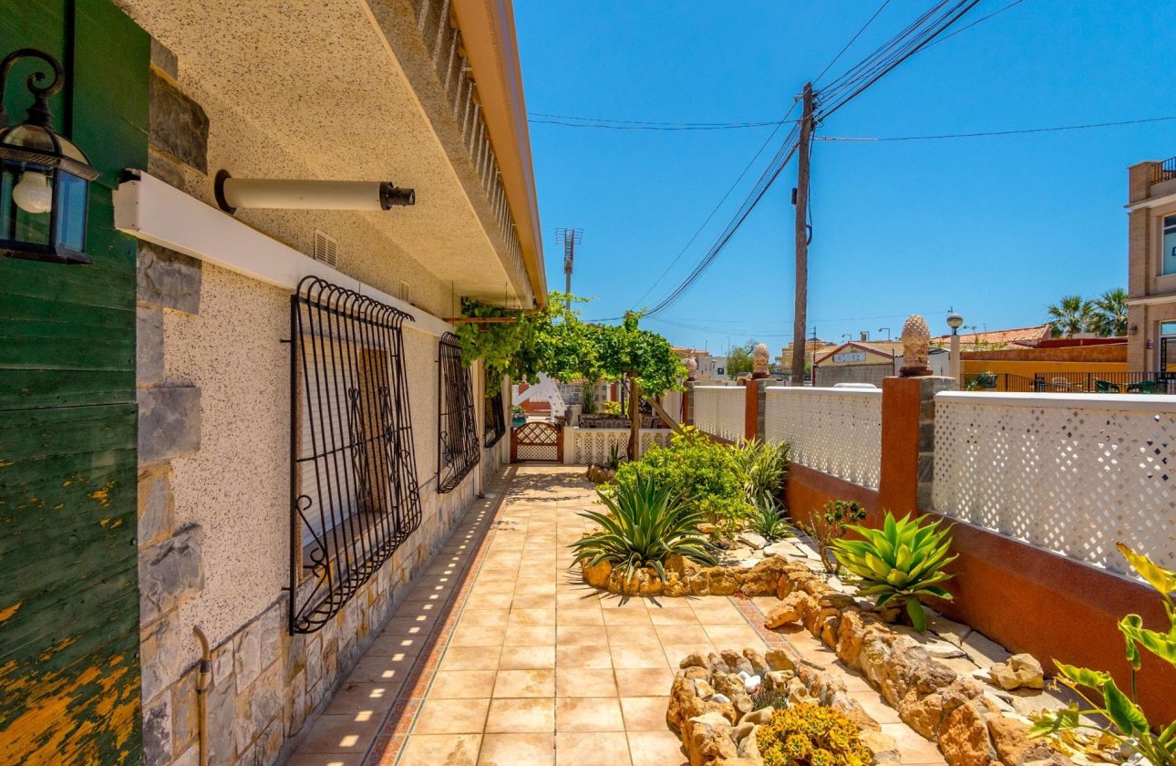 Revente - Villa - Orihuela Costa - Campoamor