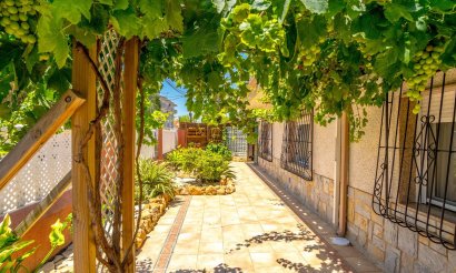 Revente - Villa - Orihuela Costa - Campoamor