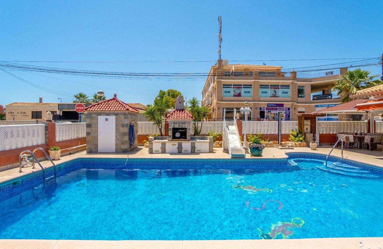 Revente - Villa - Orihuela Costa - Campoamor