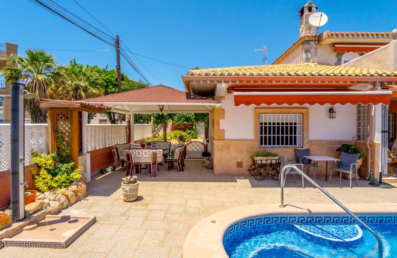 Revente - Villa - Orihuela Costa - Campoamor