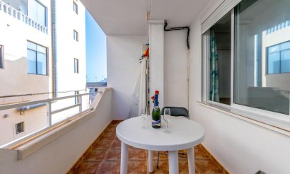 Reventa - Apartamento / piso - Torrevieja - La Mata