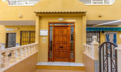 Reventa - Apartamento / piso - Torrevieja - La Mata