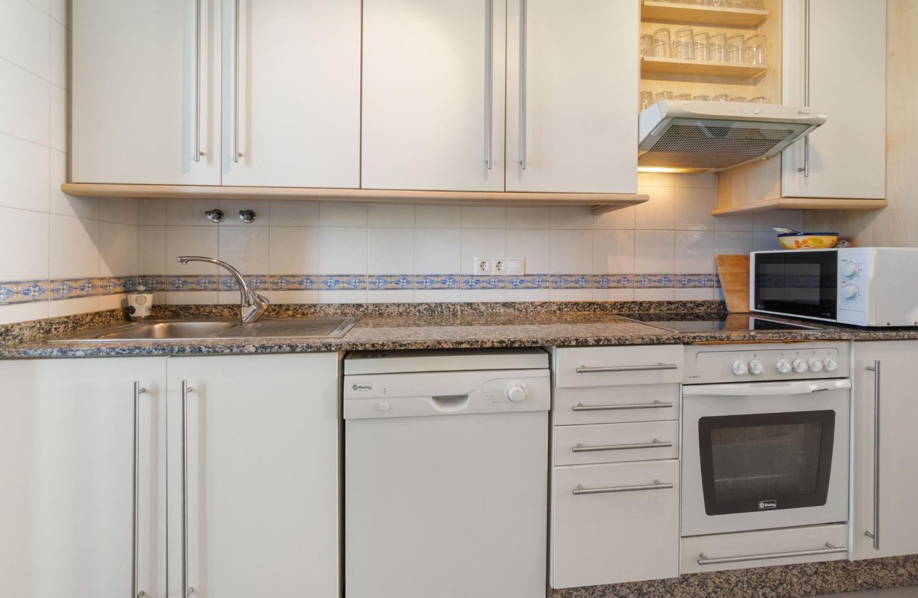 Resale - Apartment / flat - Orihuela Costa - Campoamor