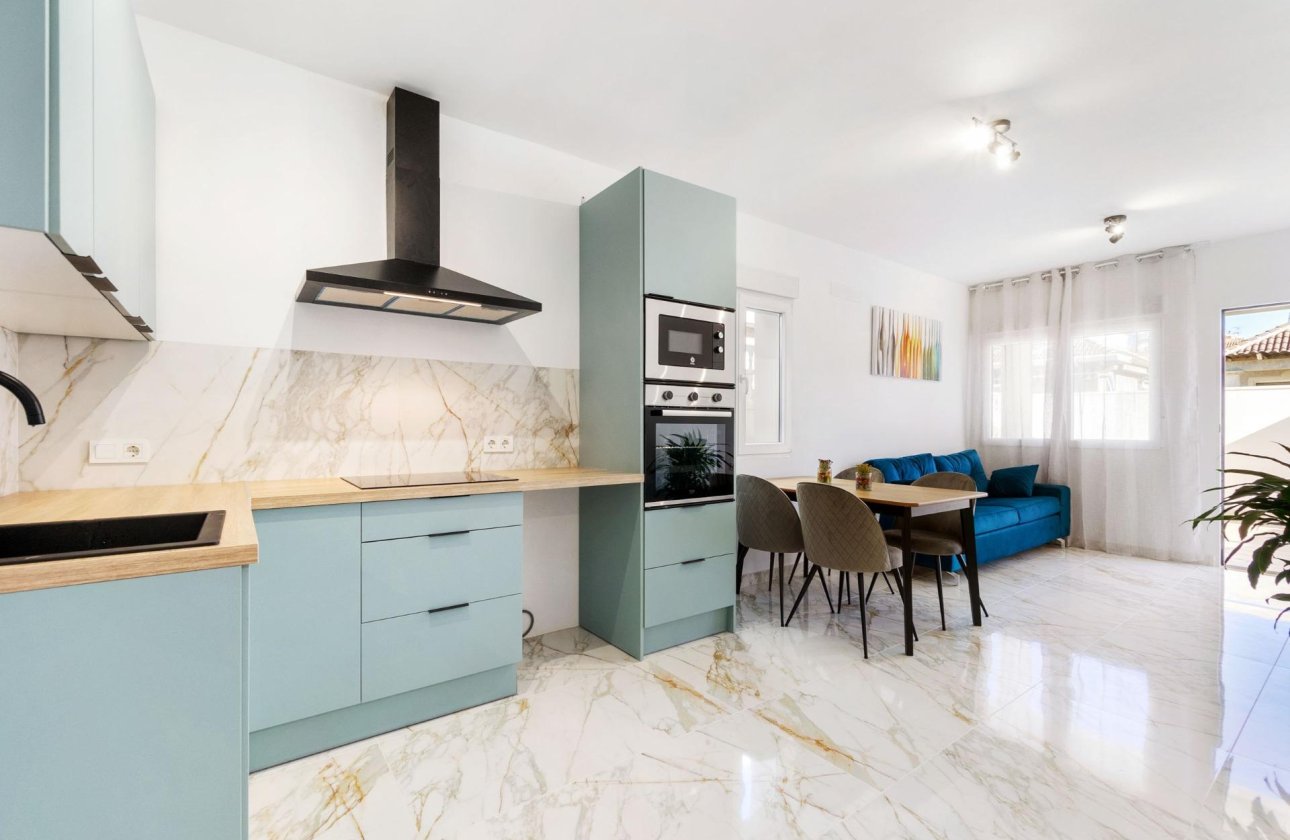 Revente - Villa - Torrevieja - El chaparral