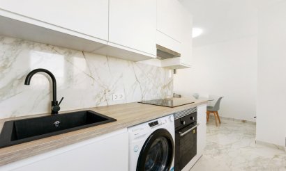 Revente - Villa - Torrevieja - El chaparral