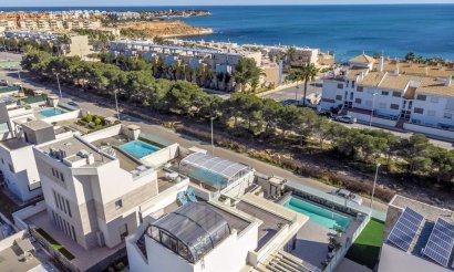 Resale - Villa - Orihuela Costa - Campoamor