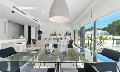 Resale - Villa - Orihuela Costa - Campoamor