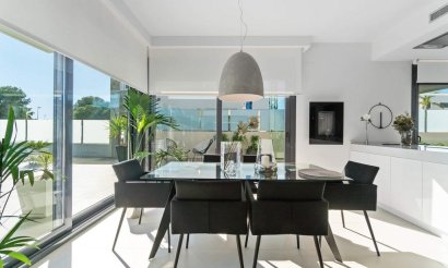 Resale - Villa - Orihuela Costa - Campoamor